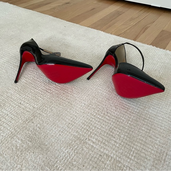 NWT Christian Louboutin Shoes // Size 40 - Picture 4 of 6